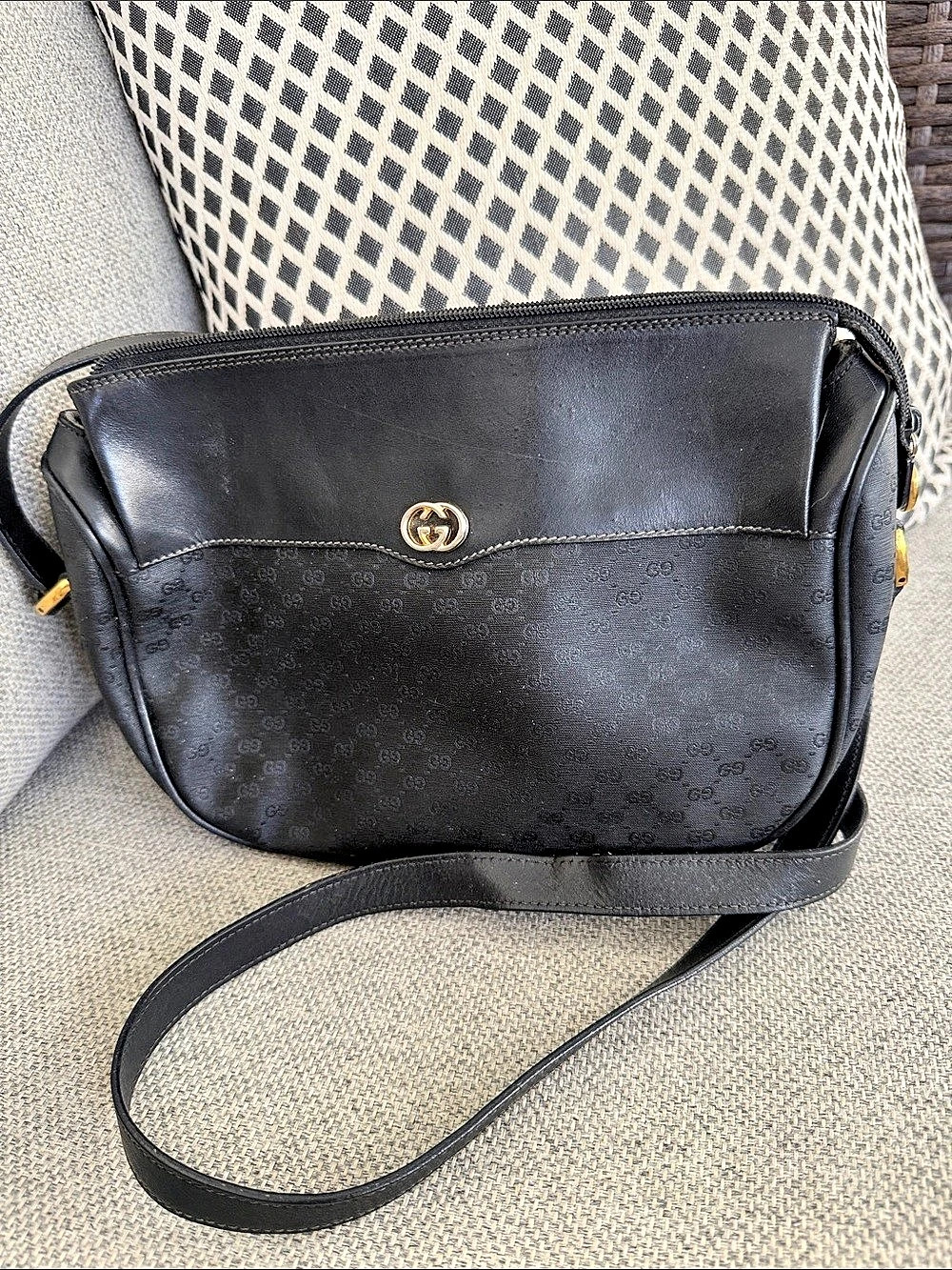 Gucci Black Leather Crossbody Bag vintage